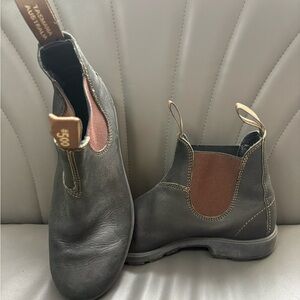 Blundstone Women’s Dark Brown Boots